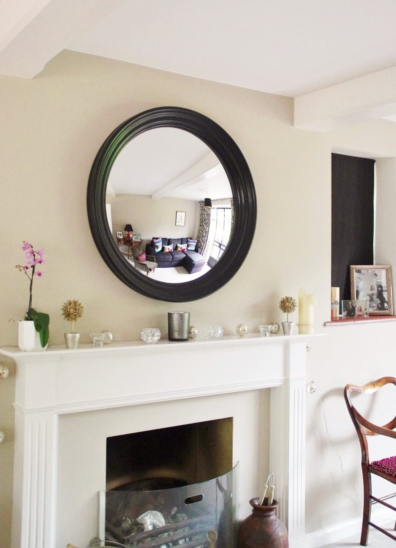 4 Essential Tips for Hanging a Round Mirror above a Fireplace - Omelo  Mirrors Omelo Decorative Convex Mirrors